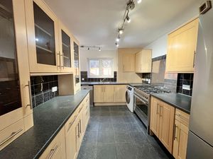 Photo 14- click for photo gallery